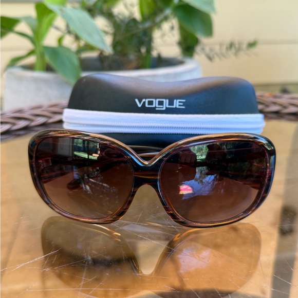 Vogue Brown Sunglasses with Black Case - Picture 1 of 3